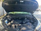 Hyundai Santa Fe 2017 года за 6 500 000 тг. в Актобе – фото 2