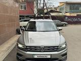 Volkswagen Tiguan 2018 года за 11 000 000 тг. в Алматы
