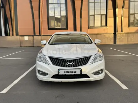 Hyundai Grandeur 2013 года за 8 290 000 тг. в Алматы – фото 2