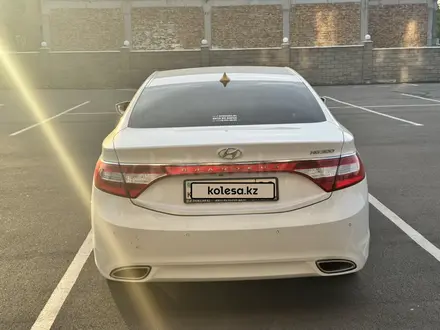 Hyundai Grandeur 2013 года за 8 290 000 тг. в Алматы – фото 5