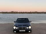 Mercedes-Benz E 240 1997 годаүшін4 100 000 тг. в Жезказган