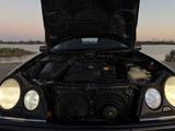 Mercedes-Benz E 240 1997 годаүшін4 100 000 тг. в Жезказган – фото 5