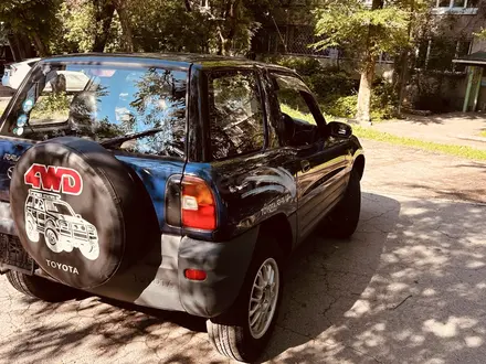 Toyota RAV4 1996 года за 2 400 000 тг. в Алматы – фото 11
