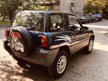 Toyota RAV4 1996 года за 2 400 000 тг. в Алматы – фото 3