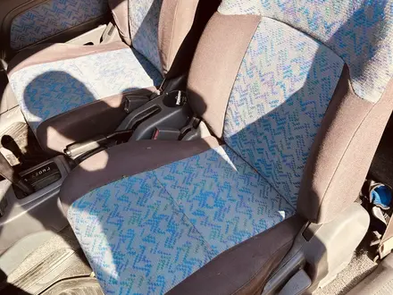 Toyota RAV4 1996 года за 2 400 000 тг. в Алматы – фото 27