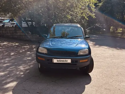 Toyota RAV4 1996 года за 2 400 000 тг. в Алматы – фото 6