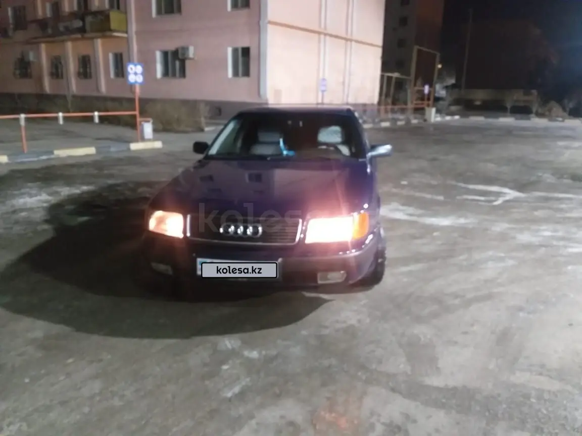 Audi 100, 1992