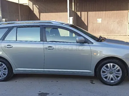 Toyota Avensis 2004 года за 4 700 000 тг. в Тараз – фото 10