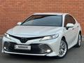 Toyota Camry 2020 года за 13 900 000 тг. в Астана – фото 2