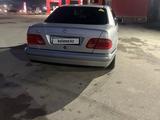 Mercedes-Benz E 230 1996 года за 3 350 000 тг. в Шымкент – фото 5