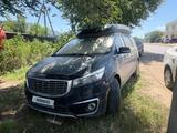 Kia Carnival 2018 годаүшін4 000 000 тг. в Уральск – фото 2
