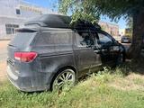 Kia Carnival 2018 годаүшін4 000 000 тг. в Уральск – фото 4