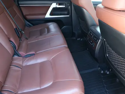 Toyota Land Cruiser Luxe 2016 года за 36 490 000 тг. в Астана – фото 11