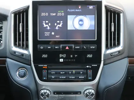 Toyota Land Cruiser Luxe 2016 года за 36 490 000 тг. в Астана – фото 17