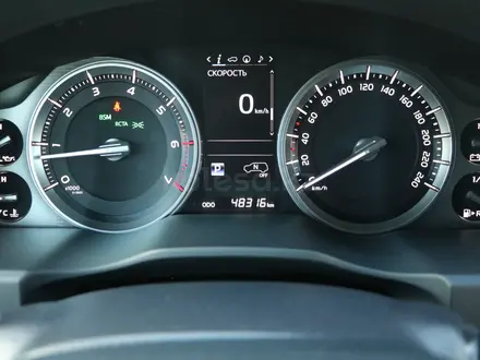 Toyota Land Cruiser Luxe 2016 года за 36 490 000 тг. в Астана – фото 19