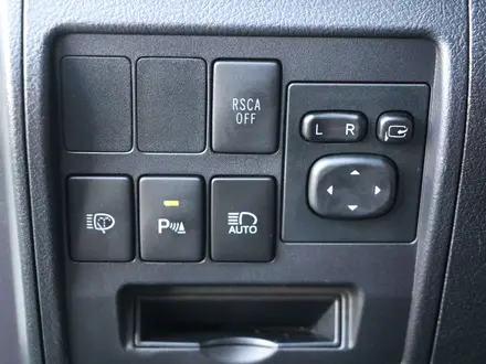 Toyota Land Cruiser Luxe 2016 года за 36 490 000 тг. в Астана – фото 23