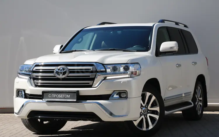 Toyota Land Cruiser Luxe 2016 года за 36 490 000 тг. в Астана
