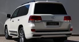 Toyota Land Cruiser Luxe 2016 годаүшін36 490 000 тг. в Астана – фото 2