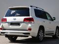 Toyota Land Cruiser Luxe 2016 года за 36 490 000 тг. в Астана – фото 7