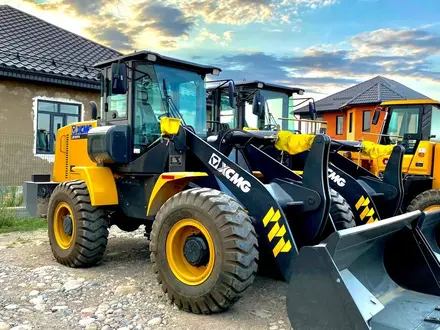 XCMG  LW300FN: Грузoпoдъeмнocть 3 тонн, управление Рычаг 2024 года за 13 700 000 тг. в Астана – фото 2