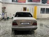 Mercedes-Benz E 280 1993 года за 2 250 000 тг. в Алматы