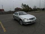 Mercedes-Benz CLK 320 2004 годаfor6 000 000 тг. в Алматы