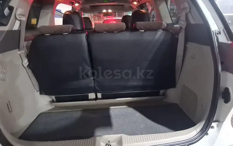 Toyota Estima 2006 года за 8 000 000 тг. в Астана