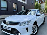 Toyota Camry 2015 года за 10 000 000 тг. в Актобе