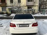 Mercedes-Benz E 200 2013 года за 10 000 000 тг. в Алматы – фото 4