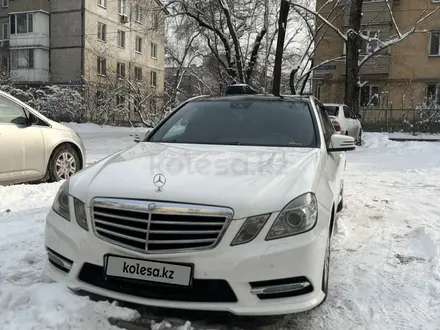 Mercedes-Benz E 200 2013 года за 9 400 000 тг. в Алматы – фото 3