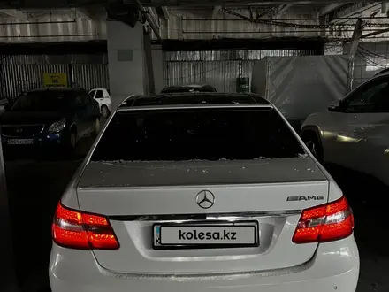 Mercedes-Benz E 200 2013 года за 9 400 000 тг. в Алматы – фото 11
