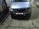 Volkswagen Passat 2005 годаүшін2 500 000 тг. в Шымкент