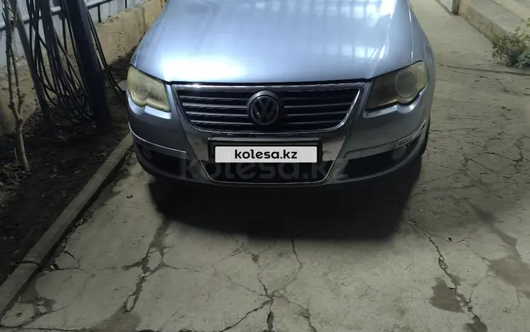 Volkswagen Passat 2005 годаүшін2 500 000 тг. в Шымкент