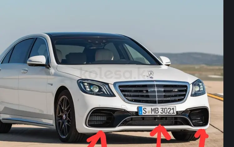 Хром накладки на передний бампер W222 mercedes S63amg рестайлинг за 40 500 тг. в Астана
