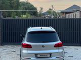 Volkswagen Tiguan 2015 года за 7 200 000 тг. в Алматы – фото 4