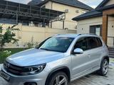 Volkswagen Tiguan 2015 года за 7 200 000 тг. в Алматы