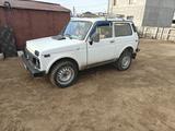 ВАЗ (Lada) Lada 2121 1997 года за 895 000 тг. в Астана – фото 2
