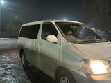 Toyota Grand Hiace 2002 годаүшін7 500 000 тг. в Алматы – фото 2