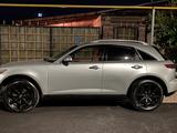 Infiniti FX35 2006 годаүшін4 200 000 тг. в Алматы – фото 4