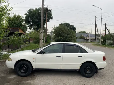 Audi A4 1996 года за 1 250 000 тг. в Алматы – фото 2