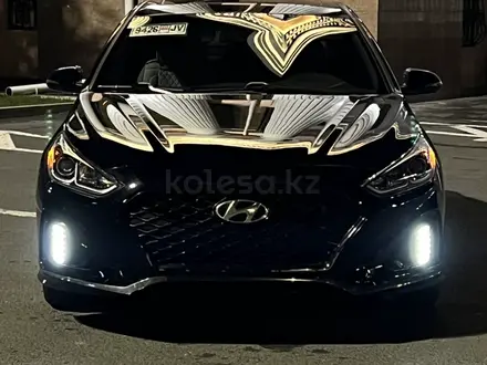 Hyundai Sonata 2018 года за 6 600 000 тг. в Атырау – фото 2