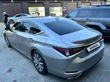 Lexus ES 350 2020 года за 21 000 000 тг. в Шымкент – фото 3