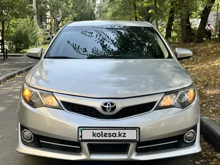 Toyota Camry 2012 года за 7 800 000 тг. в Алматы – фото 2