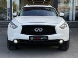Infiniti QX70 2014 года за 11 000 000 тг. в Шымкент – фото 2