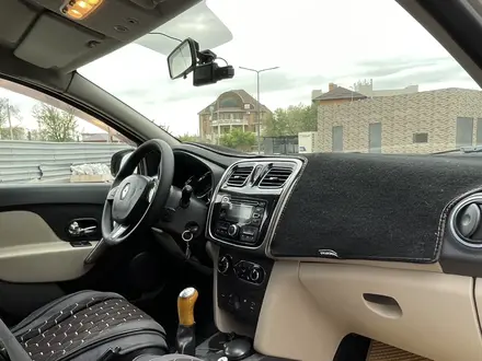 Renault Logan 2015 года за 3 300 000 тг. в Уральск – фото 11