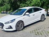 Hyundai Sonata 2018 годаүшін8 500 000 тг. в Алматы