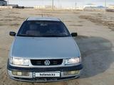 Volkswagen Passat 1994 года за 1 300 000 тг. в Актау – фото 3