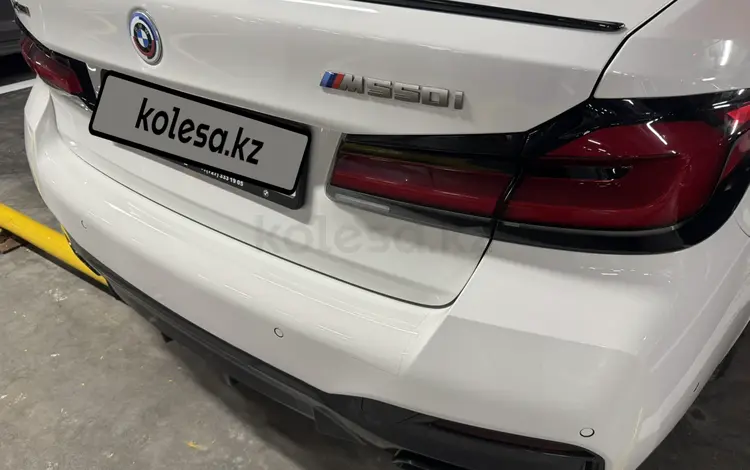 BMW 550 2023 года за 45 000 000 тг. в Алматы