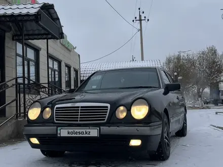 Mercedes-Benz E 280 1996 года за 2 700 000 тг. в Кызылорда