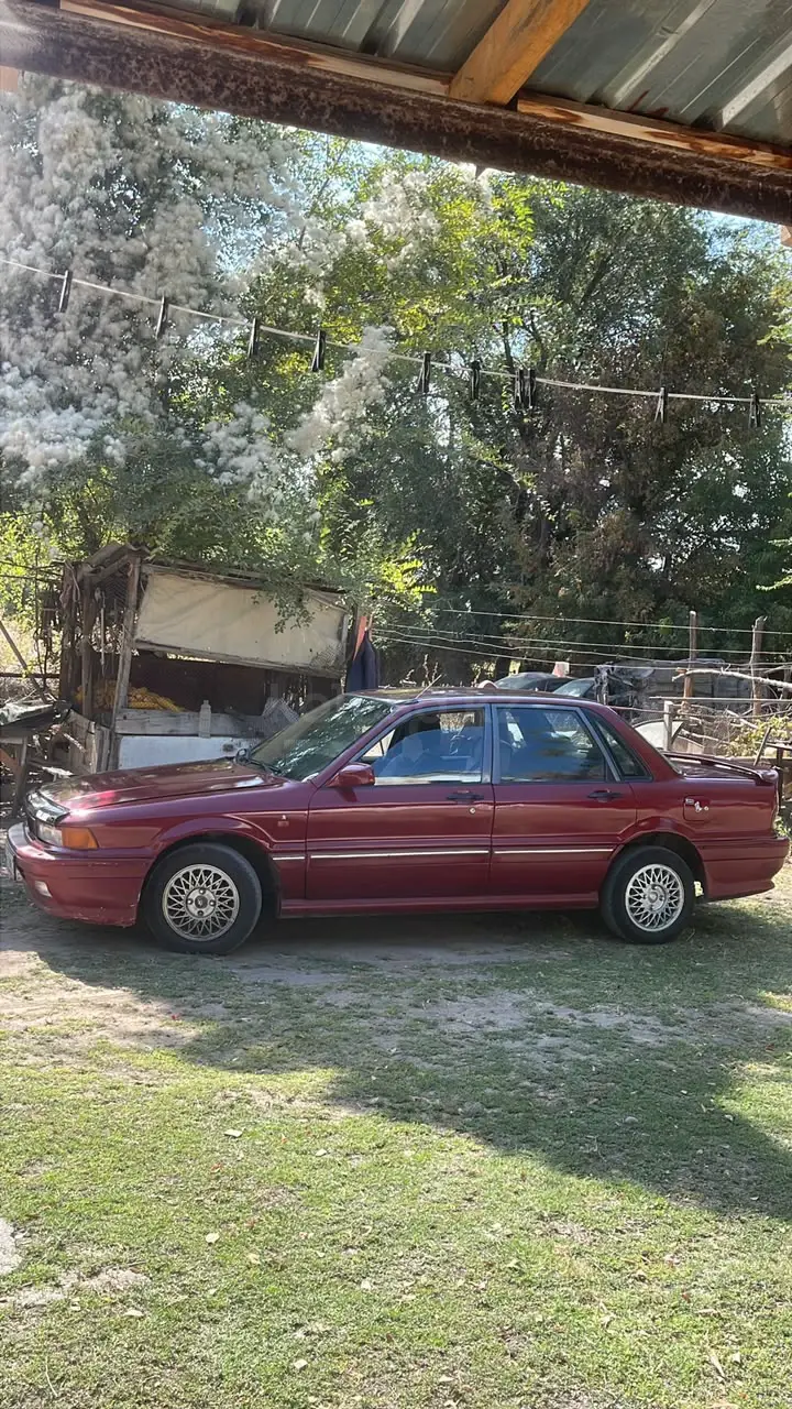 Mitsubishi Galant, 1991